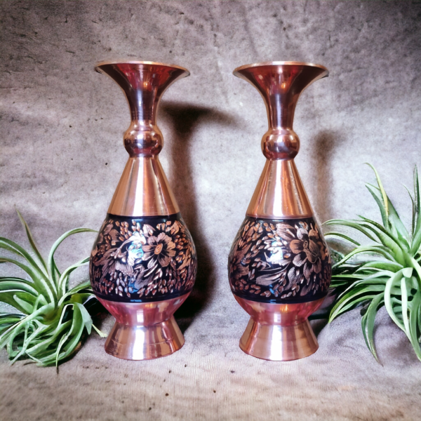 Esfahani Diamond-Cut Copper Vase - Image 2